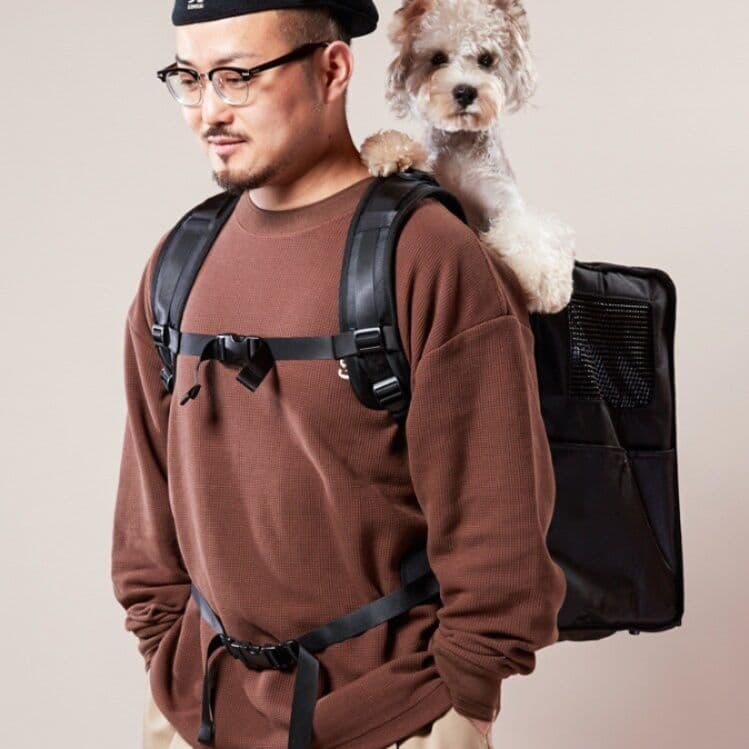 犬バッグ 大容量多機能ペット用キャリーリュック
