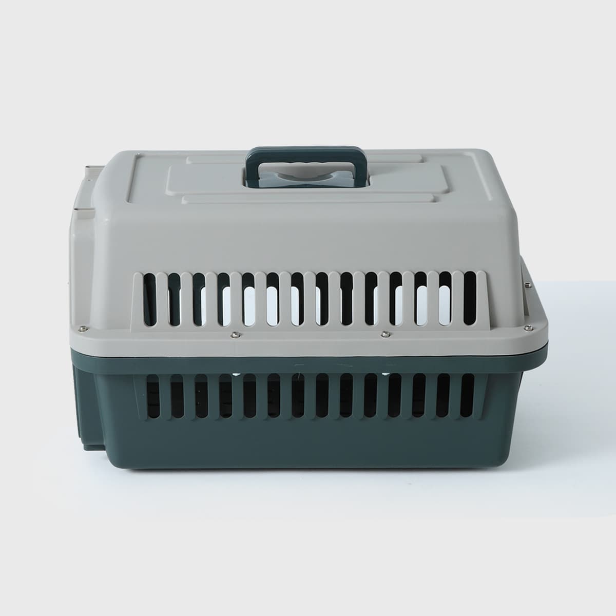 犬バッグ 通気性抜群ハードタイプペットキャリーケース